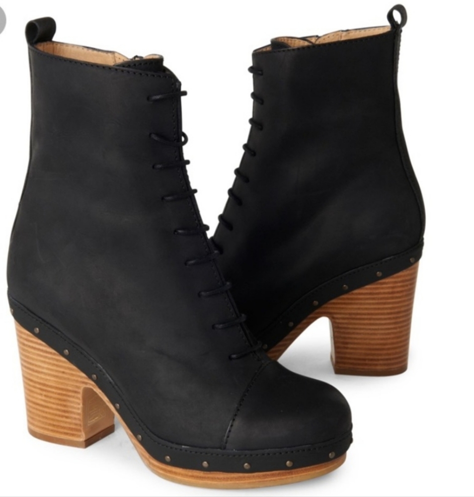 ACNE STUDIOS Lea Shank Leather Boots